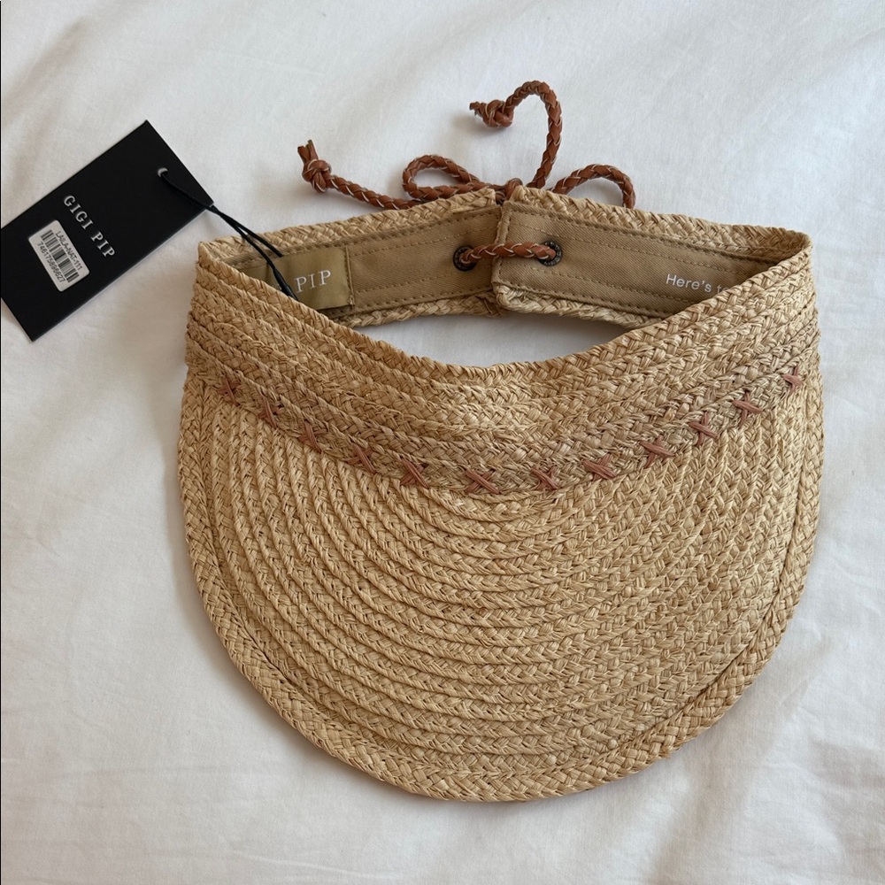 NWT Gigi Pip Straw Visor